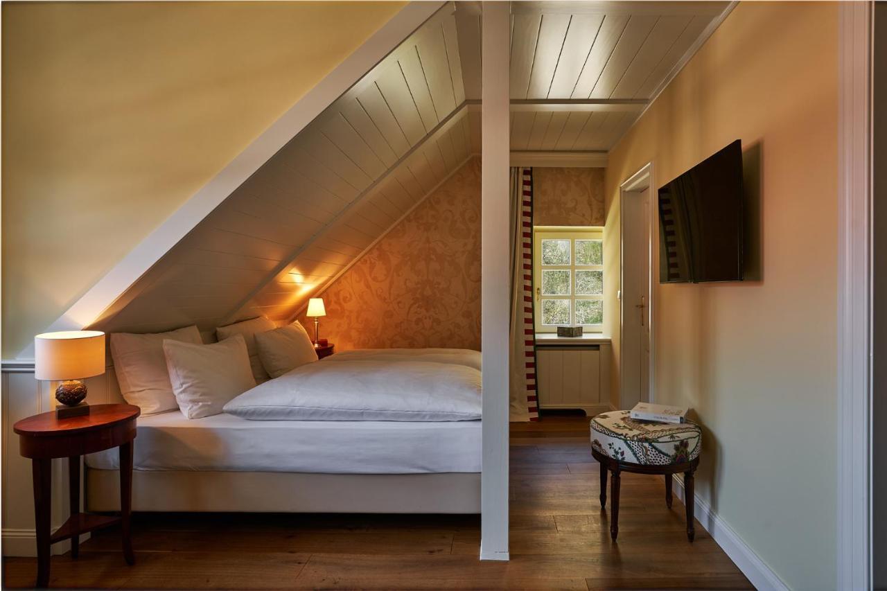 Relais & Chateaux Hardenberg Burghotel Нёртен-Харденберг Экстерьер фото