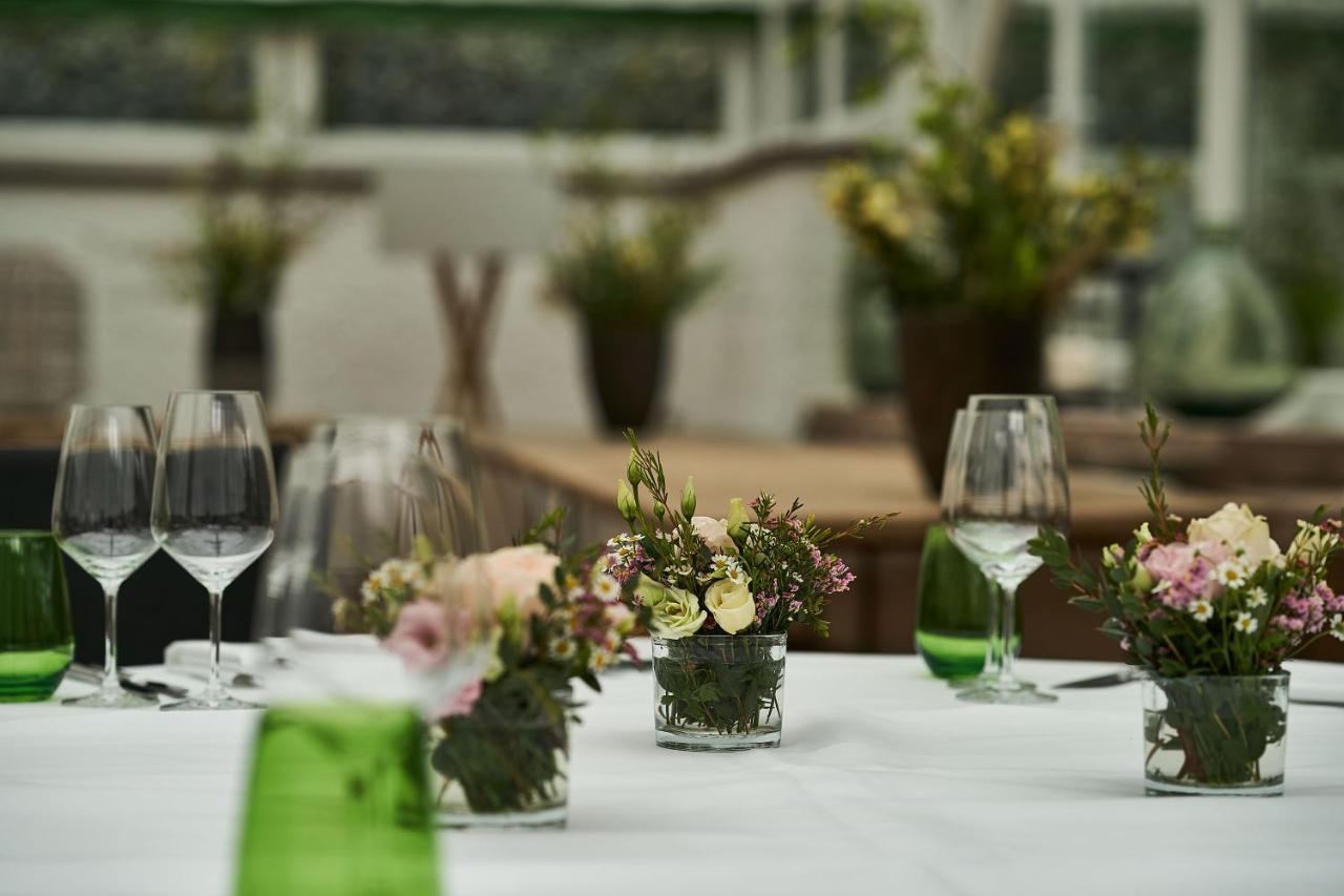 Relais & Chateaux Hardenberg Burghotel Нёртен-Харденберг Экстерьер фото