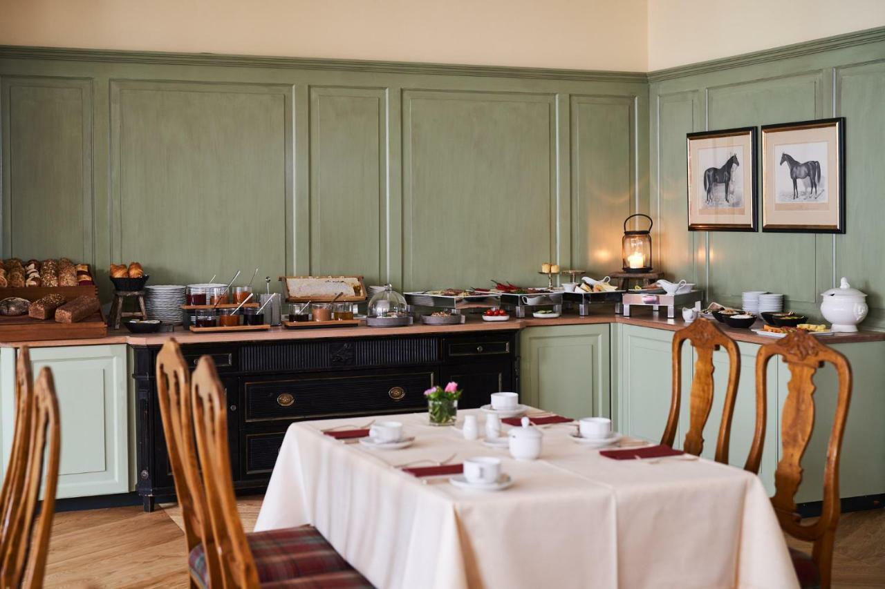 Relais & Chateaux Hardenberg Burghotel Нёртен-Харденберг Экстерьер фото